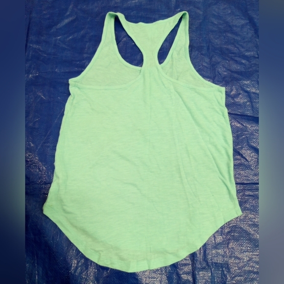 Pink Tanktop - Picture 2 of 5